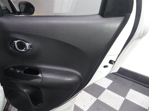 Used 2014 Nissan Juke NISMO AWD/4WD image 24