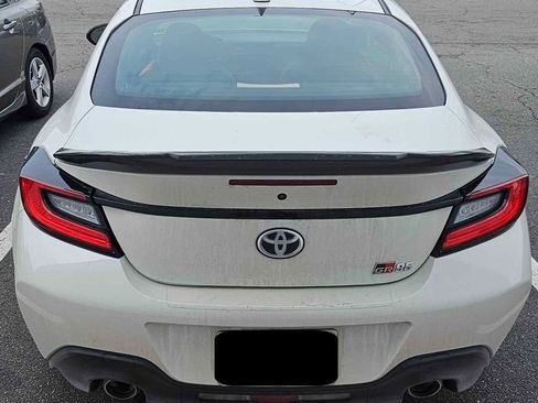 Used 2024 Toyota GR86 image 5