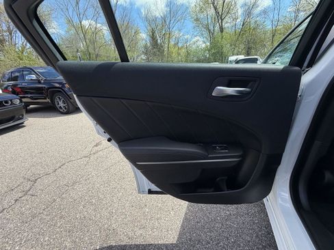 Used 2018 Dodge Charger GT AWD/4WD image 25