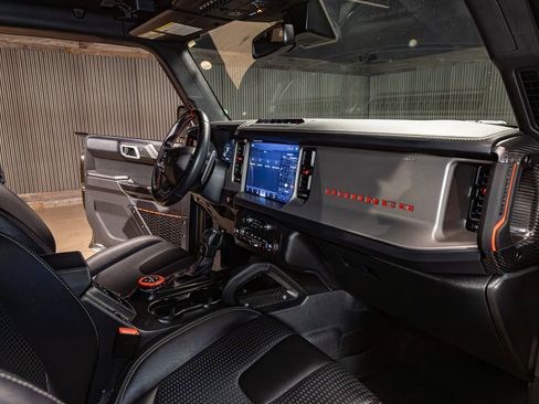 Used 2024 Ford Bronco Raptor w/ Interior Carbon Fiber Pack 6 AWD/4WD image 17