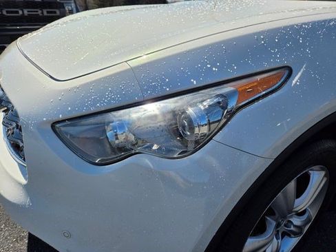 Used 2011 INFINITI FX35 AWD w/ Premium Pkg image 12