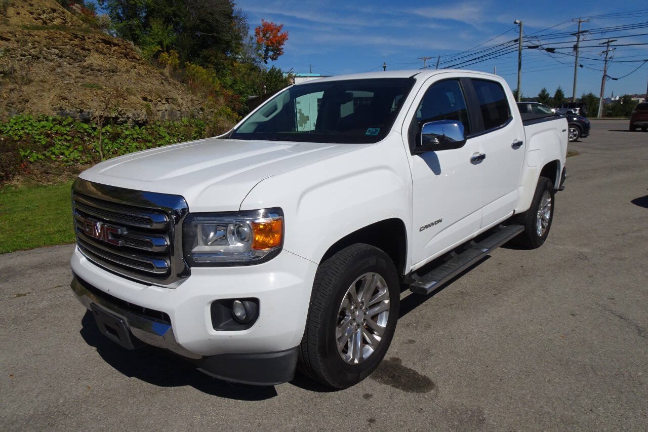 Used 2017 GMC Canyon SLT w/ Trailering Package AWD/4WD image 2