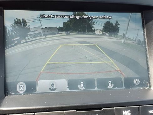 Used 2018 Hyundai Santa Fe Sport w/ 2.0T Ultimate Tech Package 05 AWD/4WD image 29