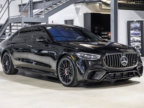 Used 2025 Mercedes-Benz S 63 AMG S image 8
