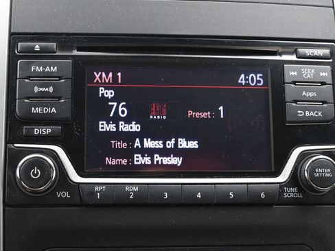 Used 2016 Nissan Frontier SV image 15