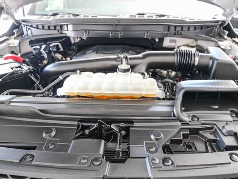 Certified 2022 Ford F150 Platinum w/ Equipment Group 701A High AWD/4WD image 28