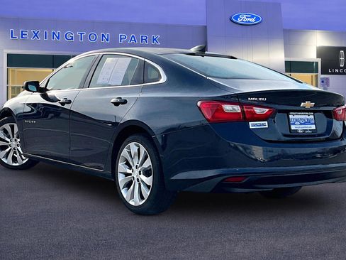 Used 2017 Chevrolet Malibu LS image 4