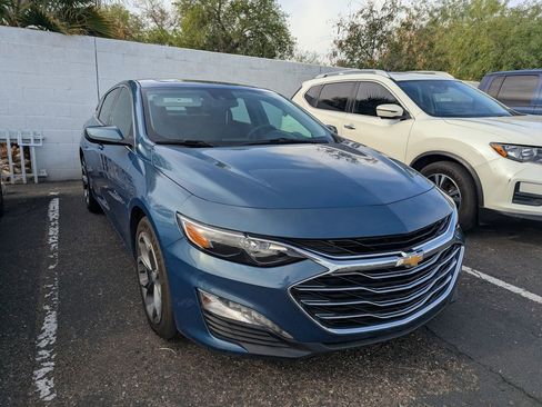 Used 2024 Chevrolet Malibu LT image 4