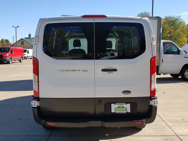 Used 2016 Ford Transit 150 130 Low Roof RWD image 4