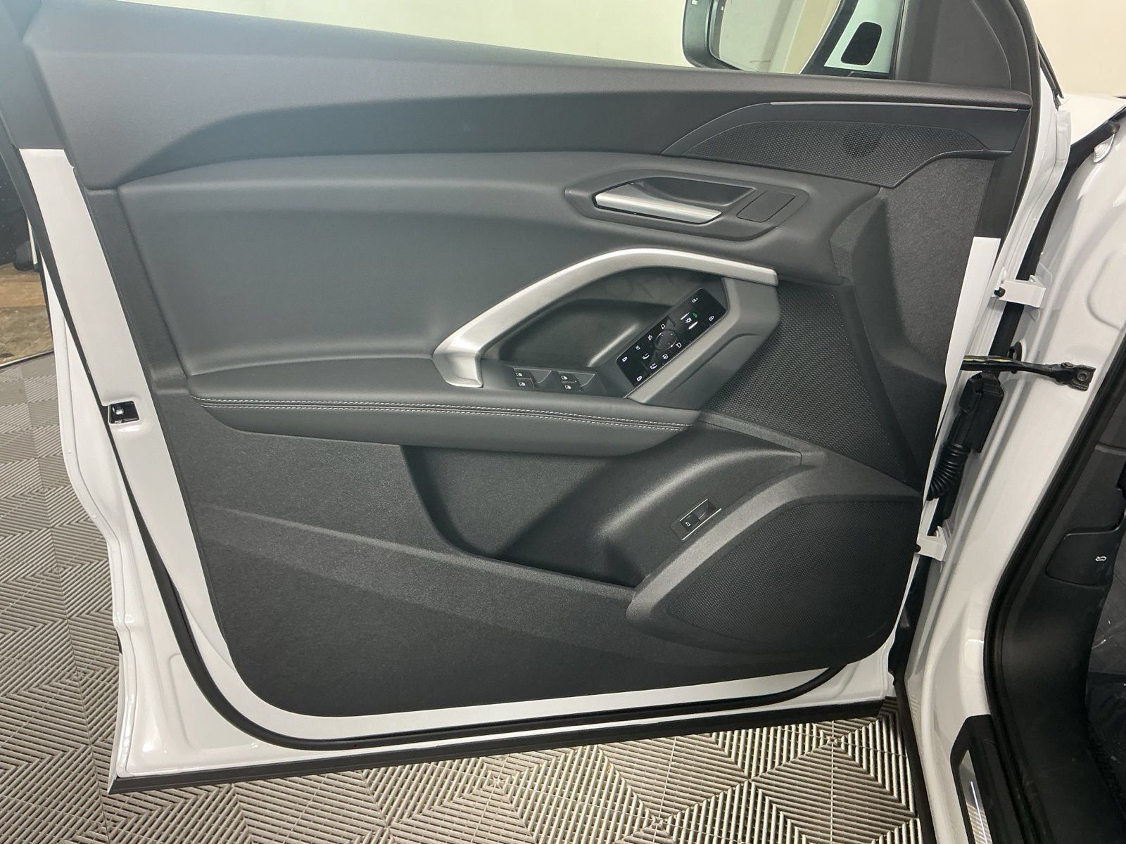 New 2026 Audi Q5 2.0T AWD/4WD image 13