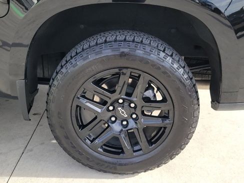 Used 2024 Chevrolet Silverado 1500 High Country w/ Midnight Edition image 15