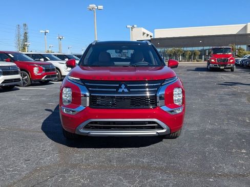 New 2026 Mitsubishi Outlander SEL FWD image 3