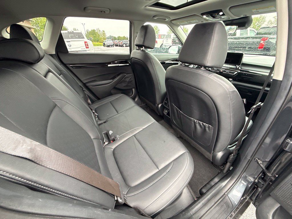 Used 2022 Kia Seltos EX AWD/4WD image 13