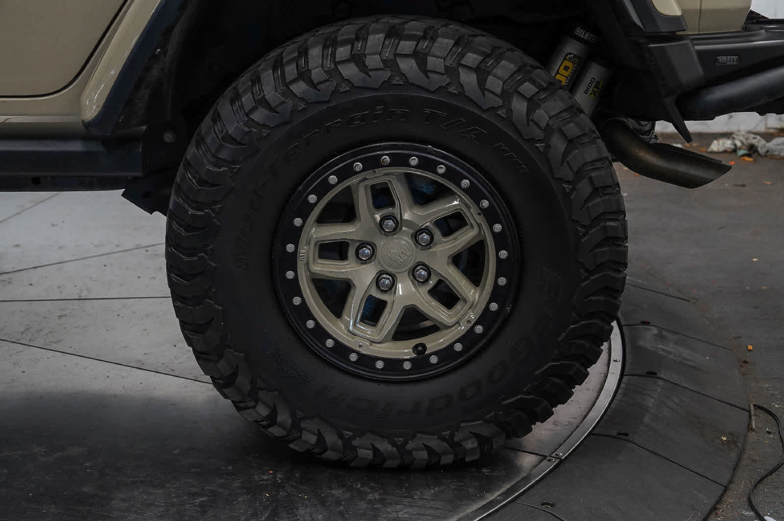 Used 2022 Jeep Wrangler Unlimited Rubicon w/ Trailer Tow Package AWD/4WD image 10