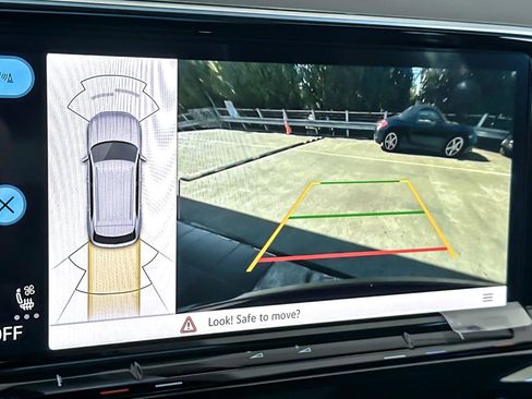 New 2026 Volkswagen Atlas Cross Sport SEL image 19