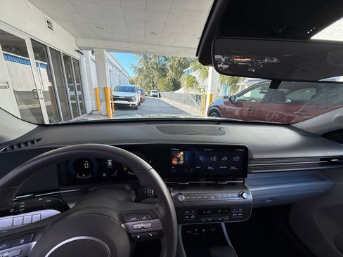 Used 2025 Hyundai Kona SEL image 35