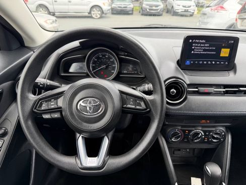 Used 2020 Toyota Yaris LE FWD image 15