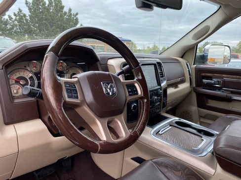 Used 2018 RAM 2500 Longhorn AWD/4WD image 15