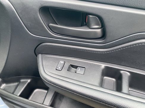 Used 2023 Honda Odyssey Sport image 13