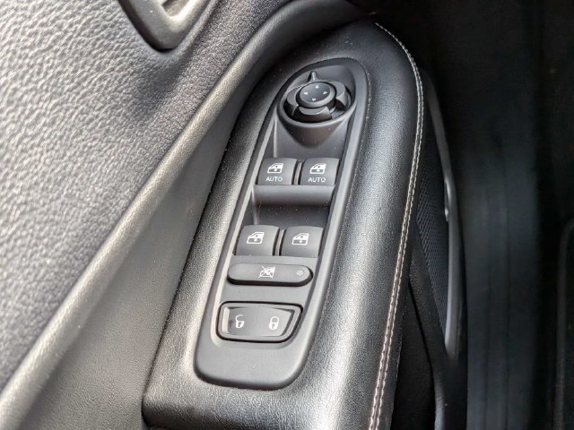 Used 2021 Jeep Compass Latitude w/ Sun and Sound Group AWD/4WD image 28
