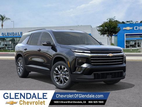 New 2026 Chevrolet Traverse LT w/ Sun and Wheel Package image 7