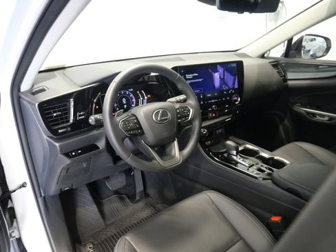 Used 2024 Lexus NX 350 AWD image 13