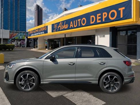 Used 2025 Audi Q3 2.0T Premium Plus w/ Premium Plus Package AWD/4WD image 2