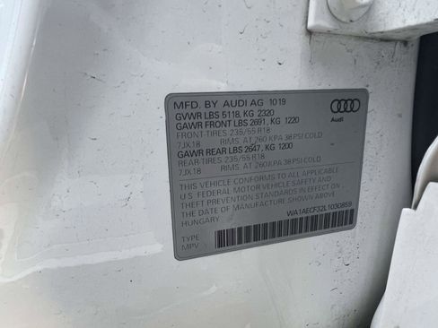 Used 2020 Audi Q3 2.0T Premium image 18