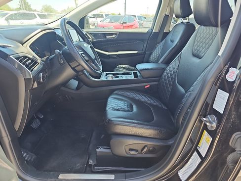 Used 2024 Ford Edge Titanium AWD/4WD image 13
