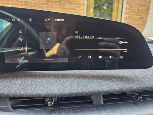 Used 2024 Lucid Air Touring AWD/4WD image 48
