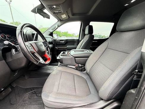 Used 2019 Chevrolet Silverado 1500 LT Trail Boss image 17