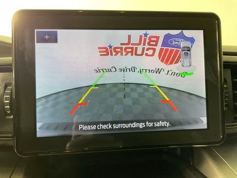 Used 2022 Ford Explorer XLT image 22