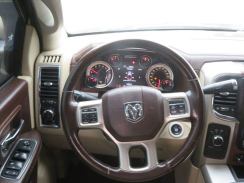 Used 2017 RAM 2500 Laramie w/ Convenience Group AWD/4WD image 41