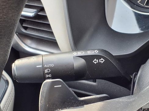 Used 2023 Nissan Rogue SV image 21