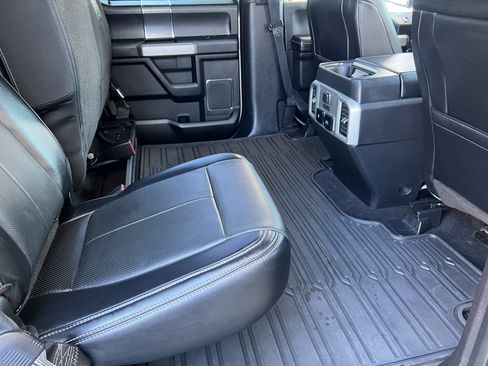 Used 2018 Ford F150 Lariat w/ Equipment Group 502A Luxury AWD/4WD image 20