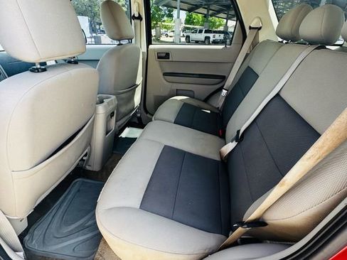Used 2008 Ford Escape XLT image 15