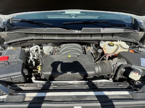 Used 2020 Chevrolet Silverado 1500 RST w/ Rally Edition AWD/4WD image 6