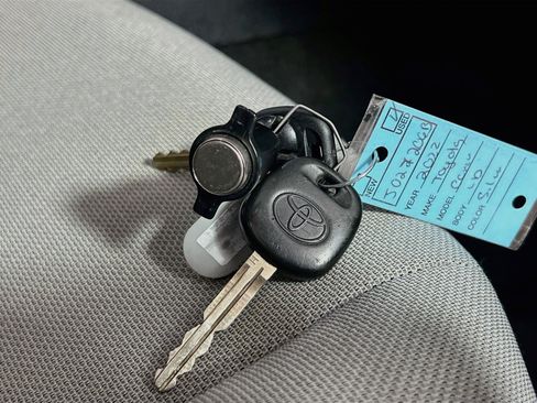 Used 2022 Toyota Corolla L FWD image 35