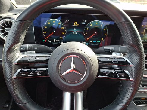 Certified 2022 Mercedes-Benz E 450 4MATIC Coupe image 20