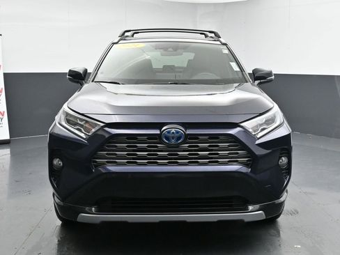Used 2021 Toyota RAV4 XSE image 3