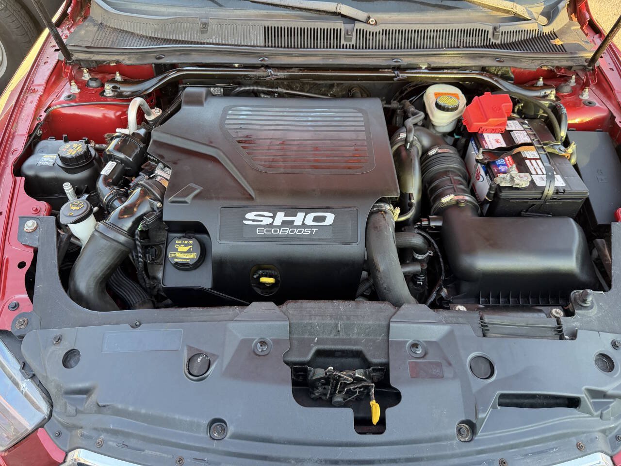 Used 2013 Ford Taurus SHO AWD/4WD image 32