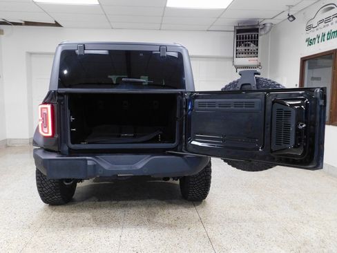 Used 2024 Ford Bronco Wildtrak image 78