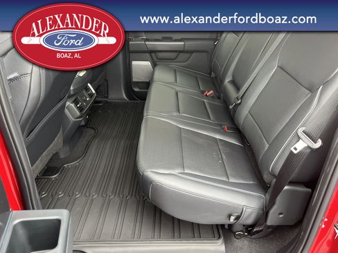 New 2025 Ford F150 Lariat w/ Equipment Group 501A Mid image 15