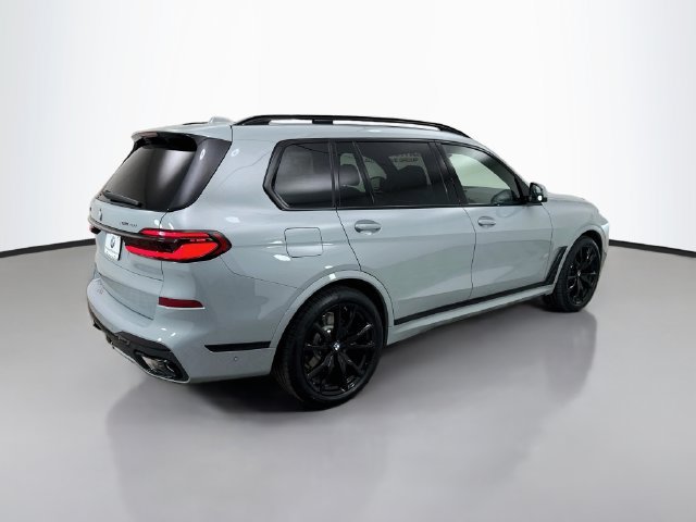 New 2027 BMW X7 xDrive40i w/ M Sport Package AWD/4WD image 7