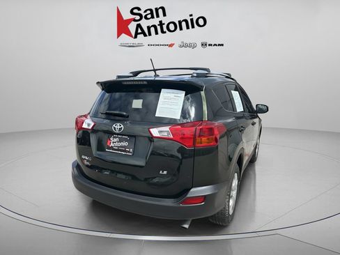 Used 2013 Toyota RAV4 LE FWD image 14
