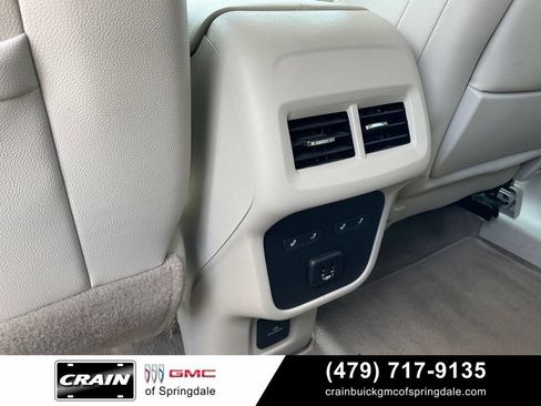 Used 2024 GMC Terrain Denali w/ Black Diamond Edition AWD/4WD image 26