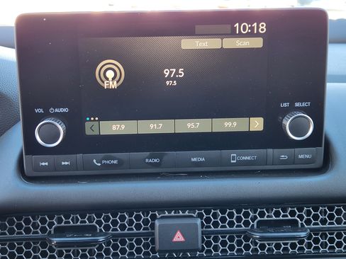 Used 2025 Honda HR-V Sport image 11