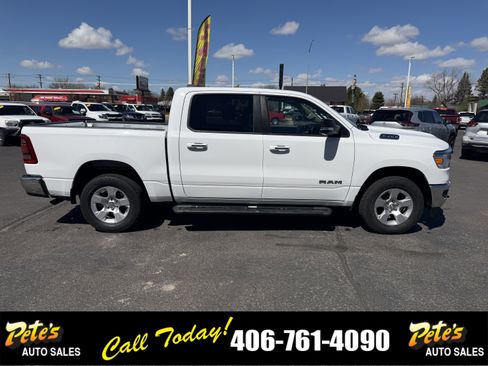 Used 2020 RAM 1500 Big Horn AWD/4WD image 5