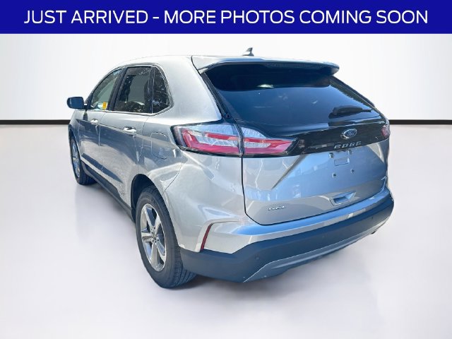 Certified 2023 Ford Edge SEL w/ Convenience Package AWD/4WD image 6