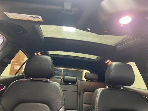 Used 2017 Mercedes-Benz GLA 250 4MATIC w/ Premium Package image 21